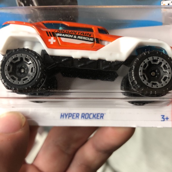 HW Hyper Rocker - Picture 7 of 8
